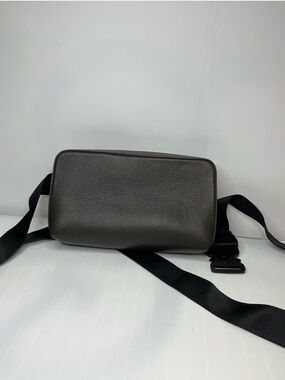 BROWN Excursion Italian Leather Sling BROKEN STRAP